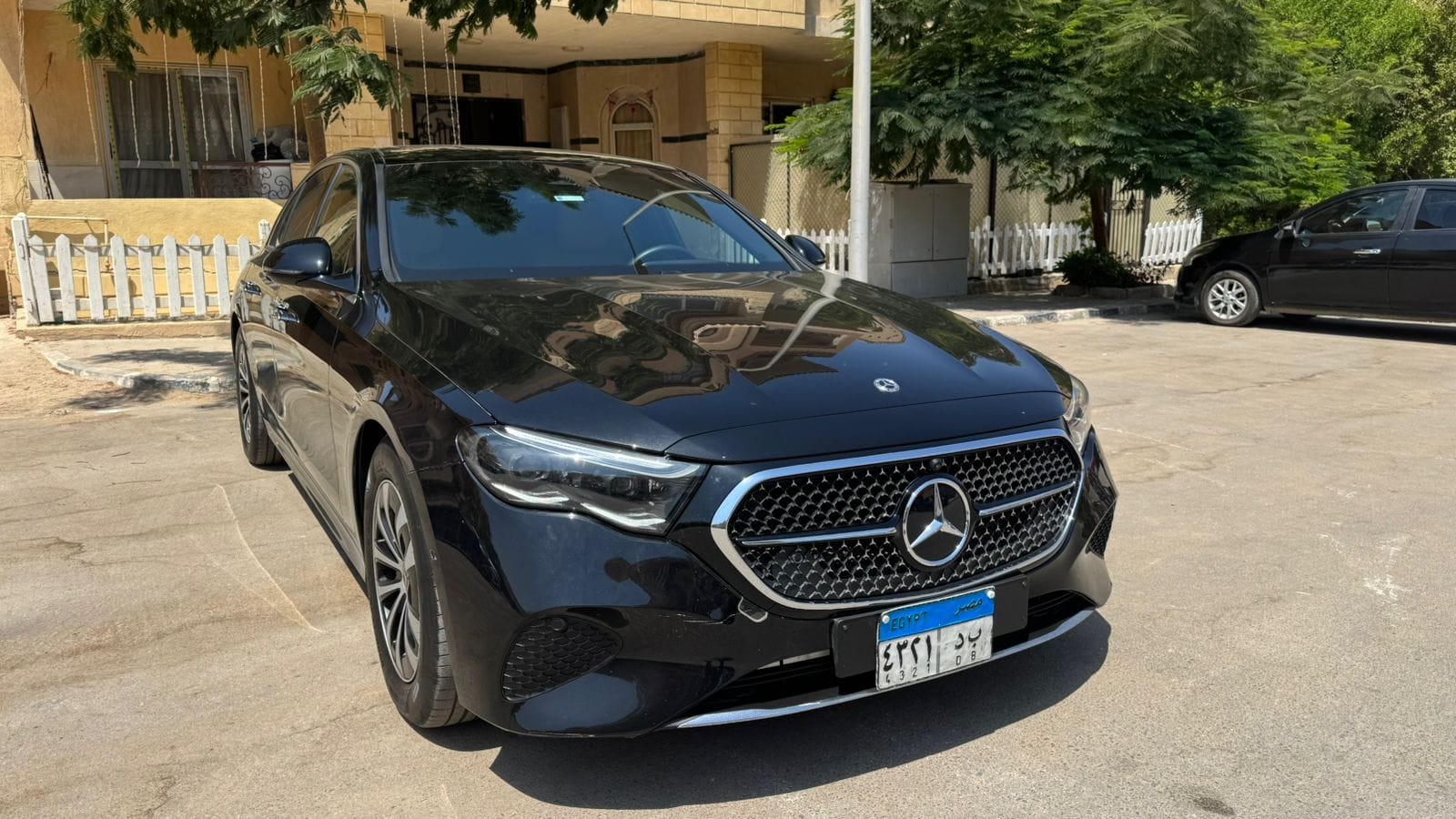 مرسيدس اى كلاس 200 موديل ٢٠٢٥ و٢٠٢٣ و٢٠٢٠